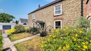 Photo 19- click for photo gallery